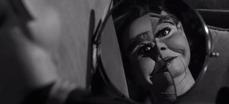 Illustration for article titled The Complete Twilight Zone Marathon Viewer's Guide